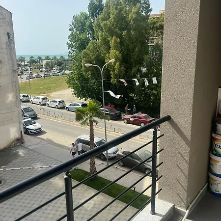Apartment Rrethrrotullim Golemit Golem (Tirana)